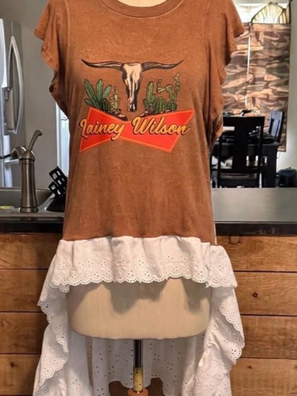 Brown Lainey Wilson High-Low Tunic with White Eyelet Trim